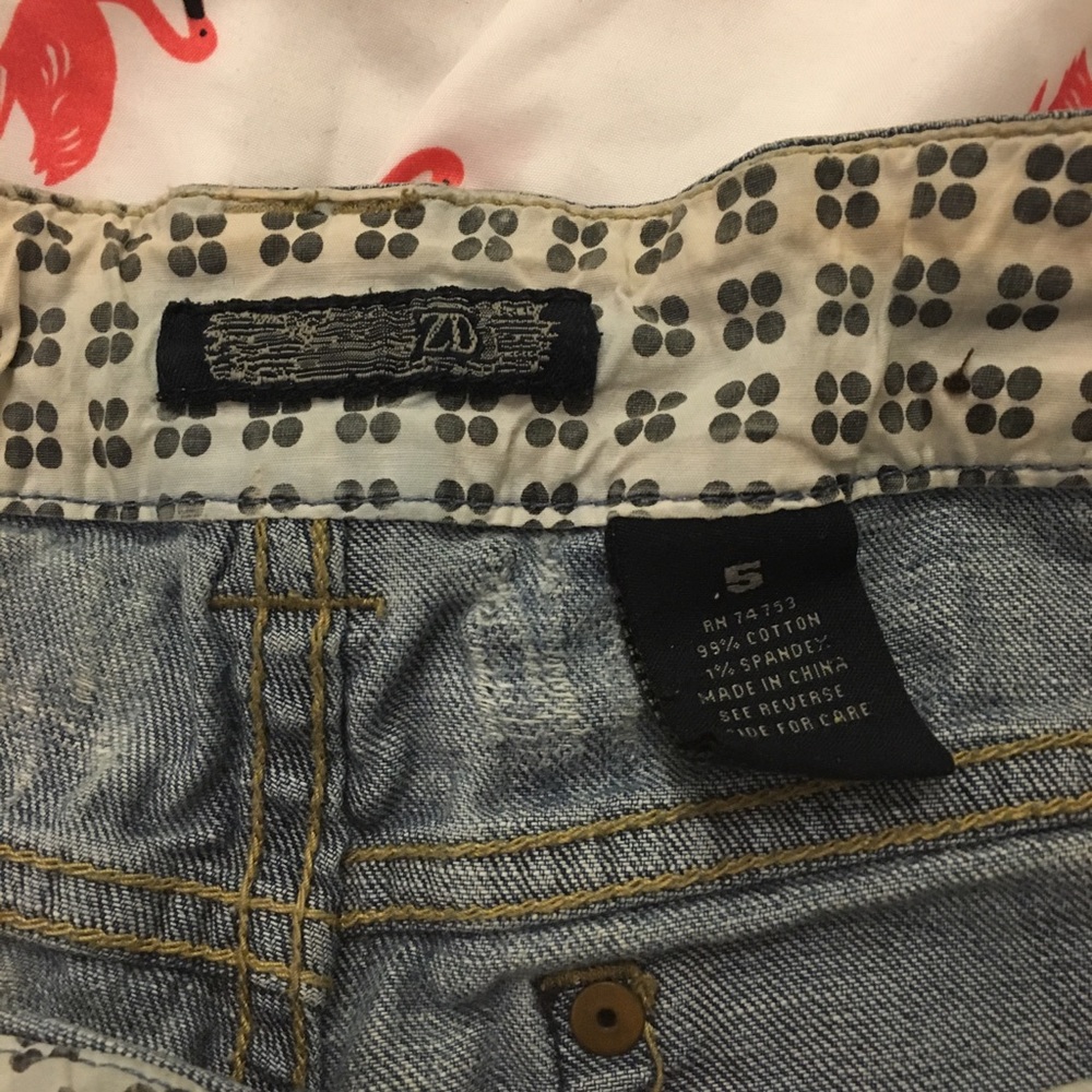 Jean Shorts - Picture 3 of 3